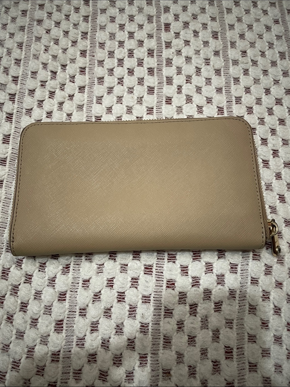 Henri Bendel Continental Zip-Around Wallet – Taupe/Tan - Picture 13 of 13
